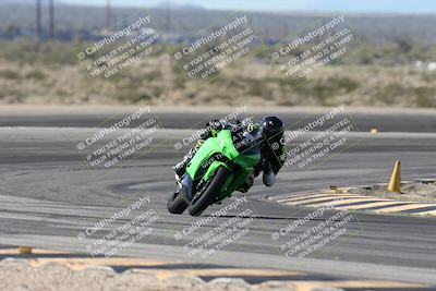 media/Jan-15-2026-Racers Edge (Thu) [[dfebeb70ab]]/3-B Group/Session 2 (Turn 11)/